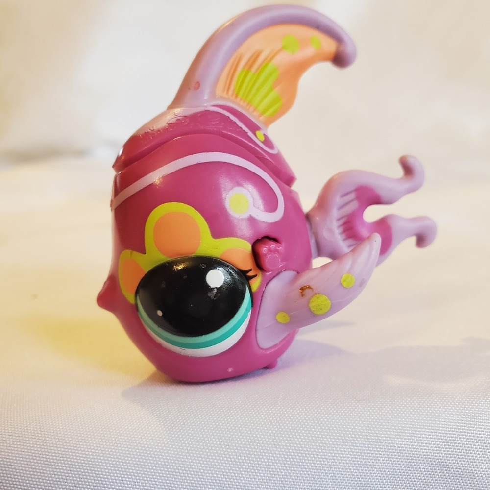WALKABLE ANGEL FISH #2126 - Littlest Pet Shop - Hasbro LPS Untested Dead Battery